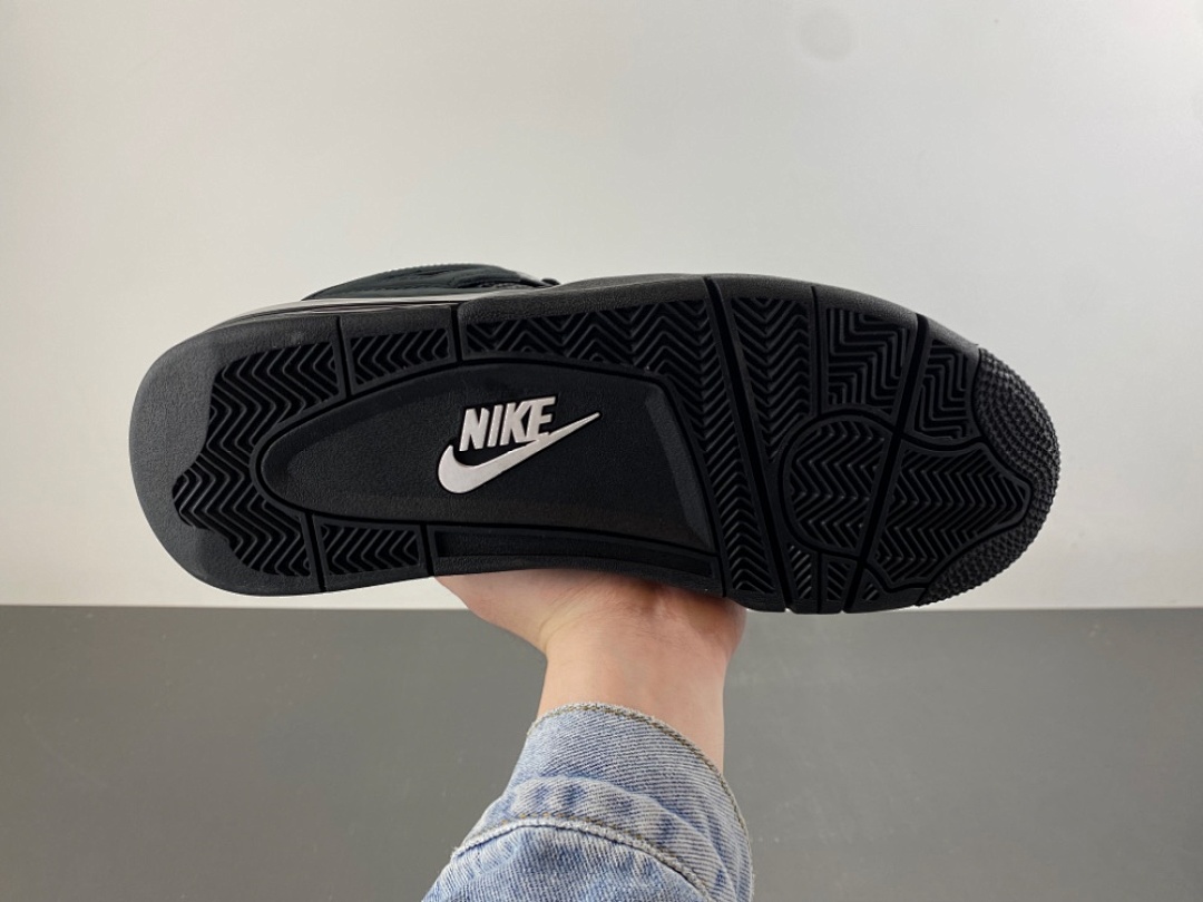 Black Cat AJ4 photo 7