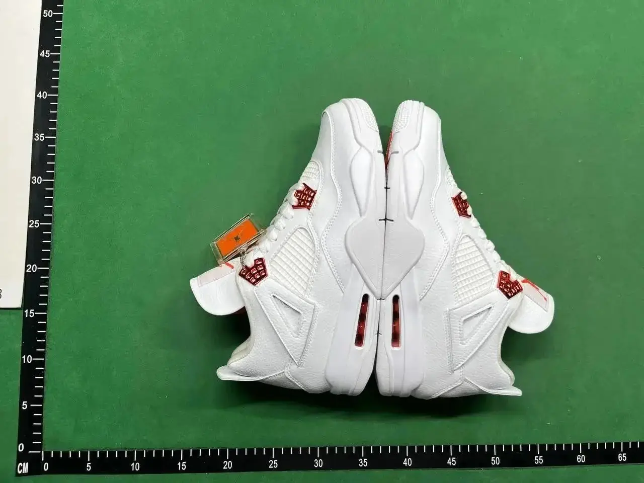 Jordan Air Jordan 4 (35color) — angle 3